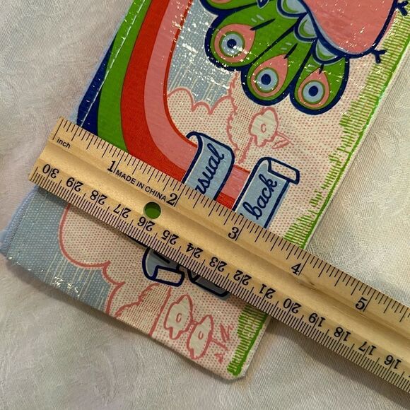 Blue Q Recycled Plastic Zipper Pencil Pouch 9” X 4” Casual Laid Back Peacock - Picture 7 of 7